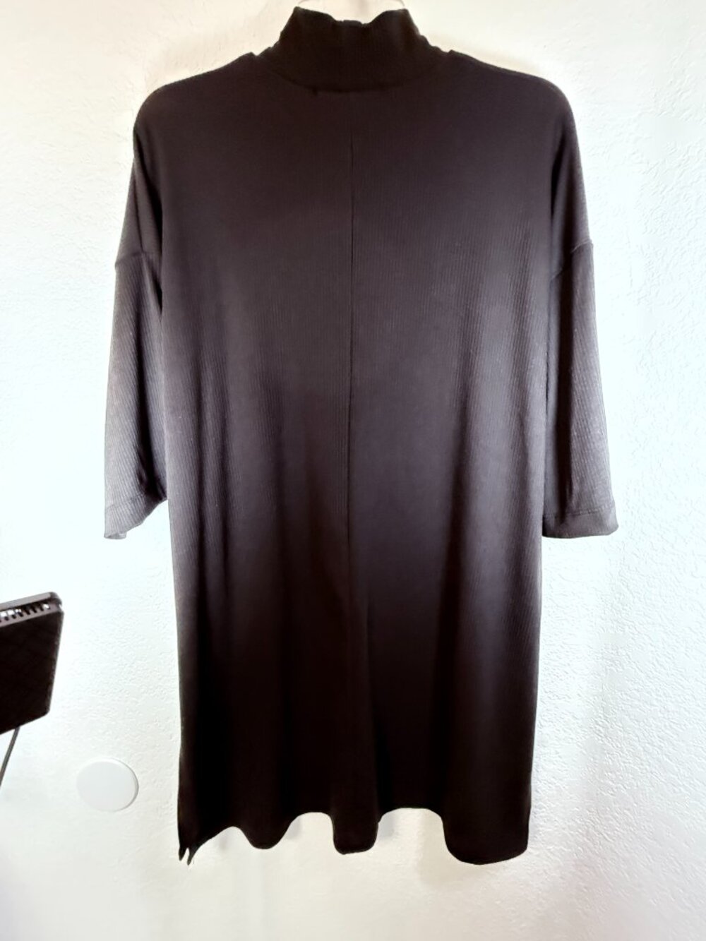 Dressed in Lala Black Ribbed Knit Oversized Mock Neck T Womens Size S - Picture 7 of 10
